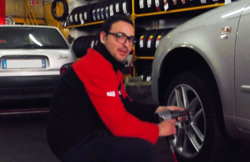Occhio alle Gomme Antonio Resonsabile Officina