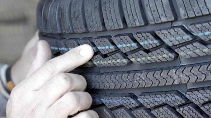 “NOLEGGIO PNEUMATICI INVERNALI stagione 2019/2020” 2438327 Gomme Termiche
